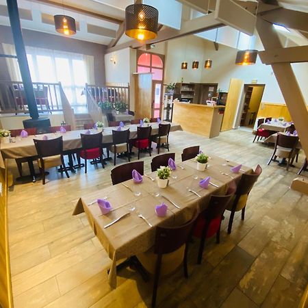 Bed and Breakfast Les Pierres Roses Coise Esterno foto