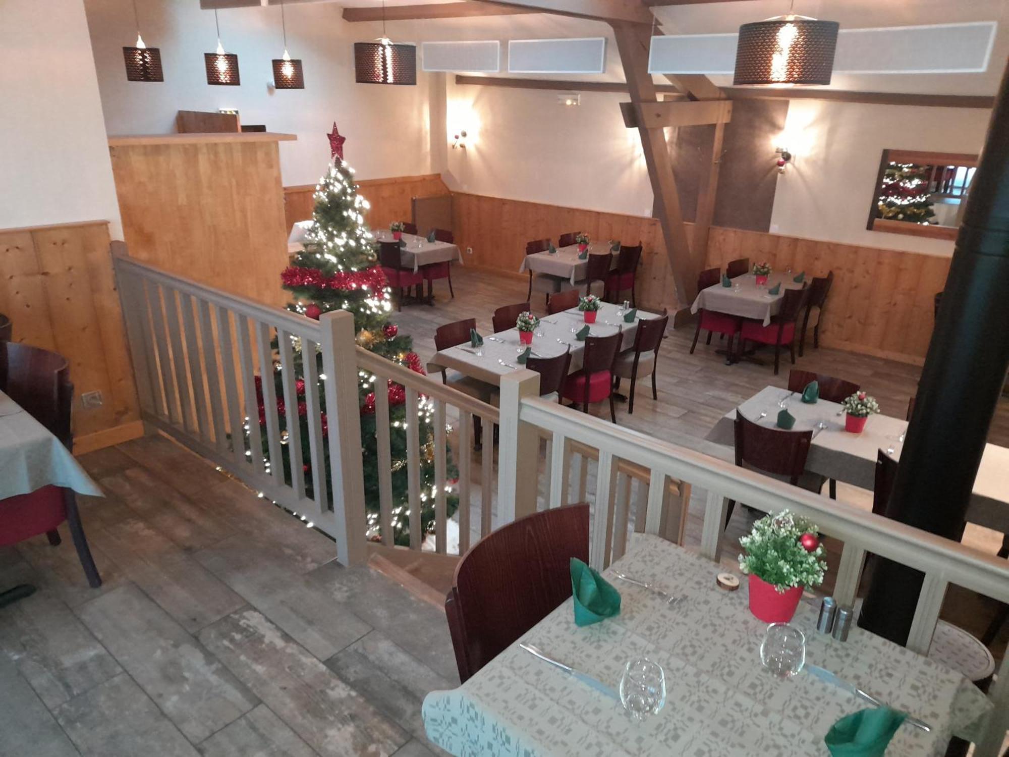Bed and Breakfast Les Pierres Roses Coise Esterno foto